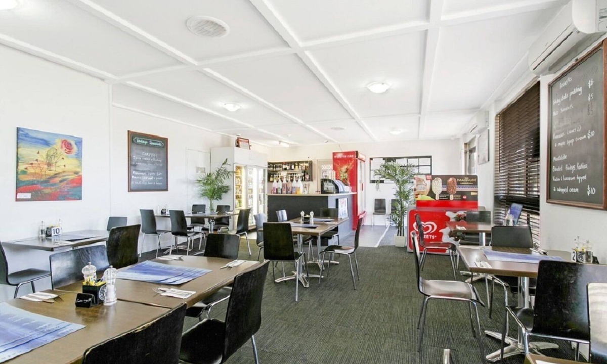 Hayborough Hotel | Ocean Crest Motel