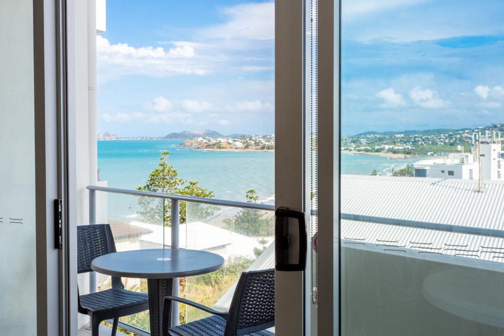 Yeppoon Apartment | Ocean's 12