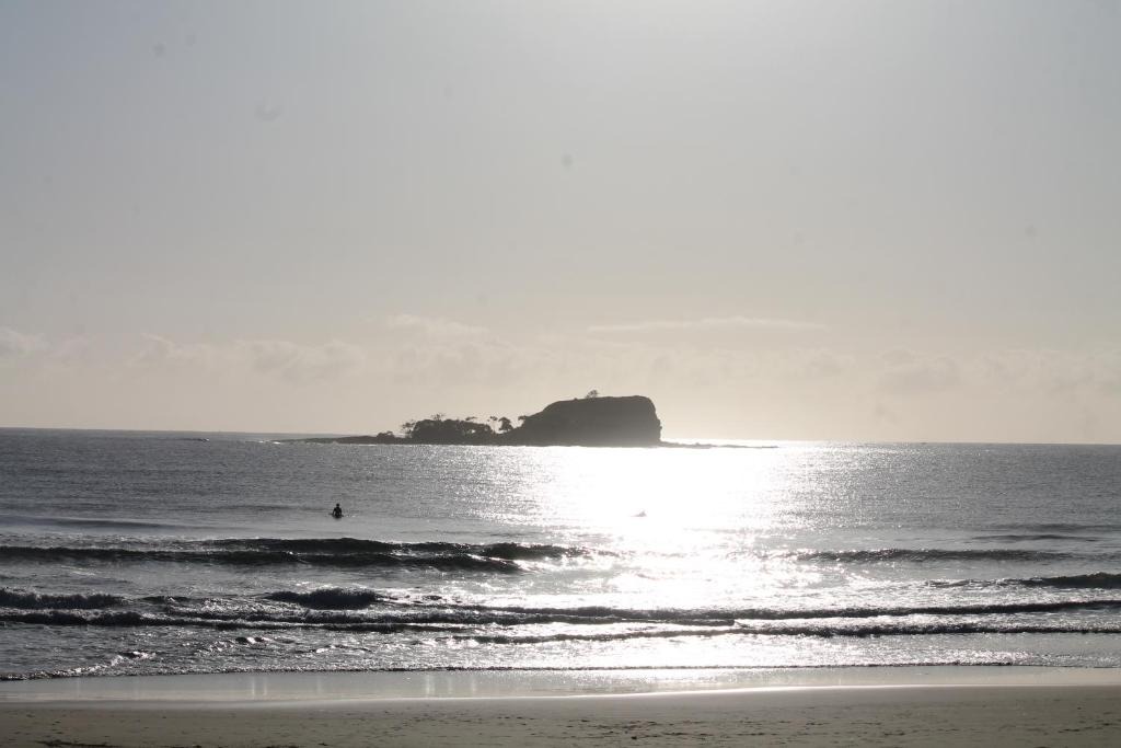 Mudjimba Apartment | Ocean View 3 bedroom Apartment