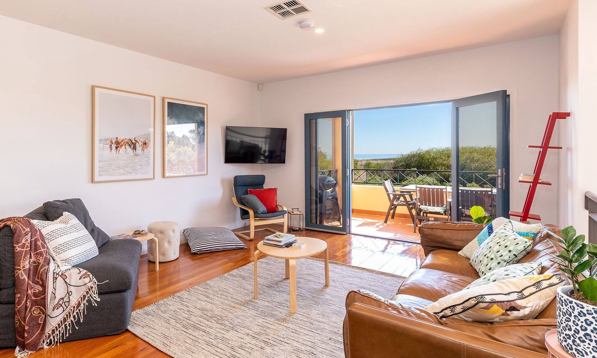 Sellicks Beach House | Ocean views and serenity in a relaxed beachside home!