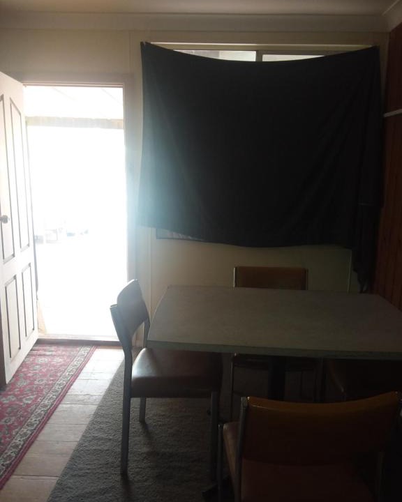 Coober Pedy Apartment | Opal House