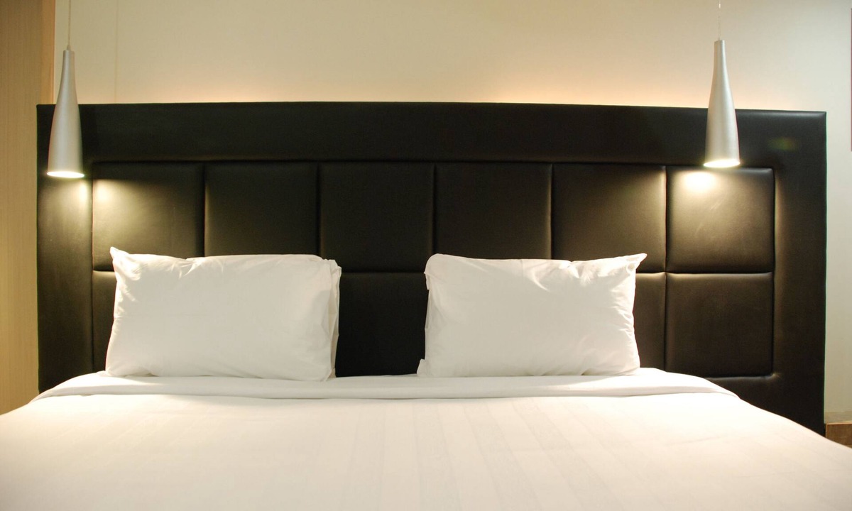 Khar Hotel | Oriental Residency Hotel