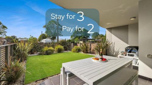Huskisson Apartment | Our Beach House at Husky by Book Jervis Bay - Coastal Couples Escape