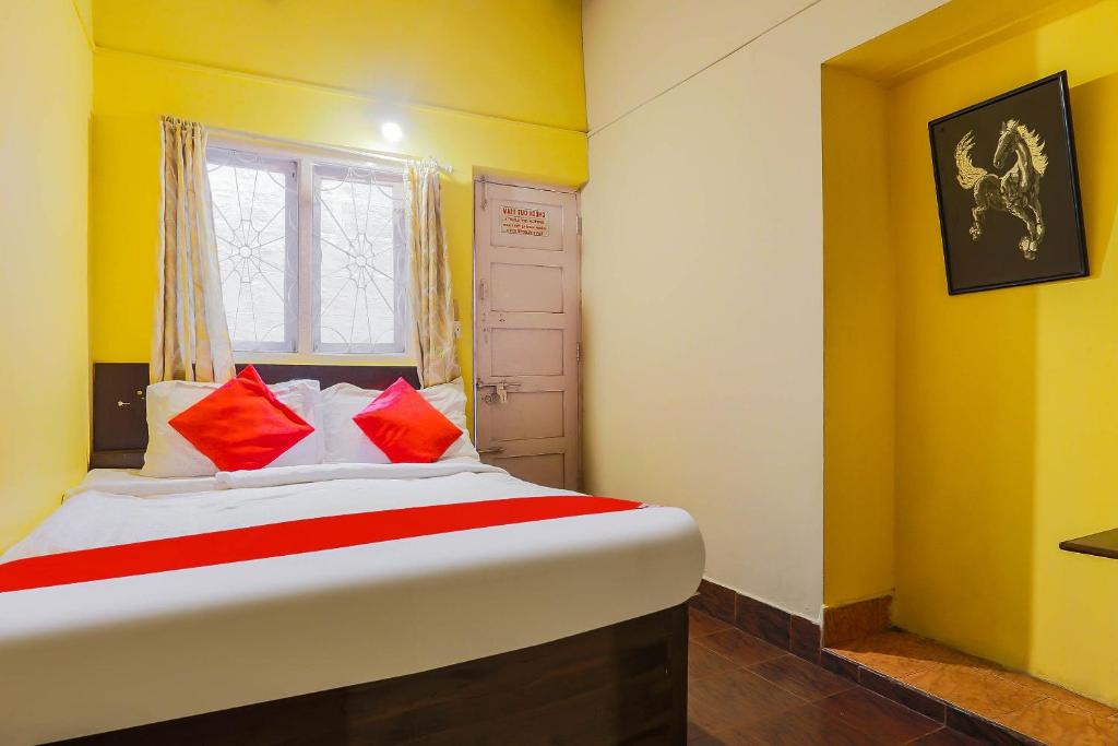 Kathadimattam Hotel | OYO 64057 Reflections Guest House