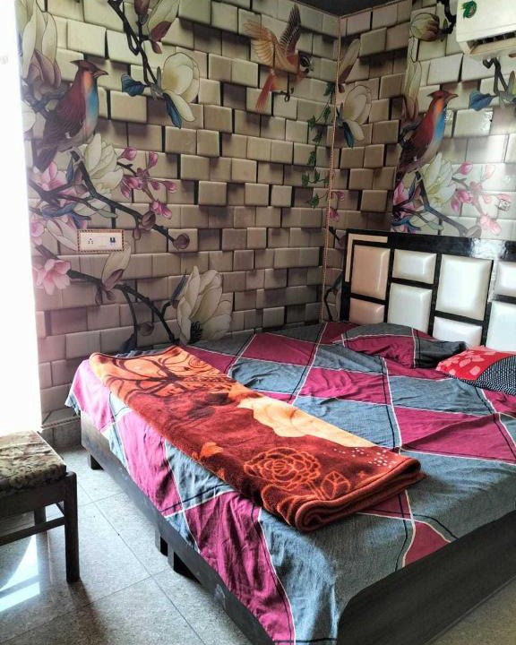 Narwana Hotel | OYO Surya Guest House