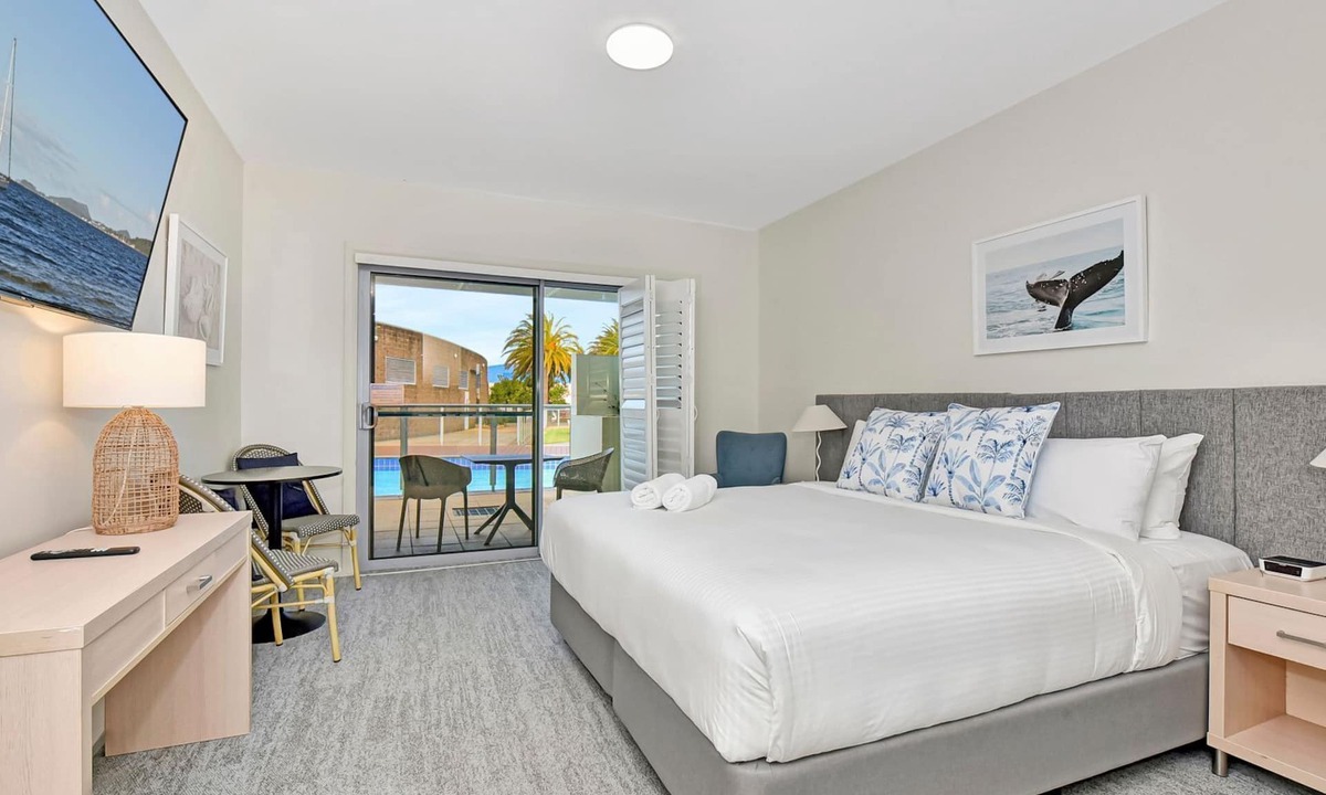 Salamander Bay Apartment | Pacific Blue Unit 175 Dual Swim Up B
