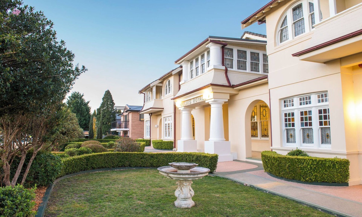 Katoomba Hotel | Palais Royale