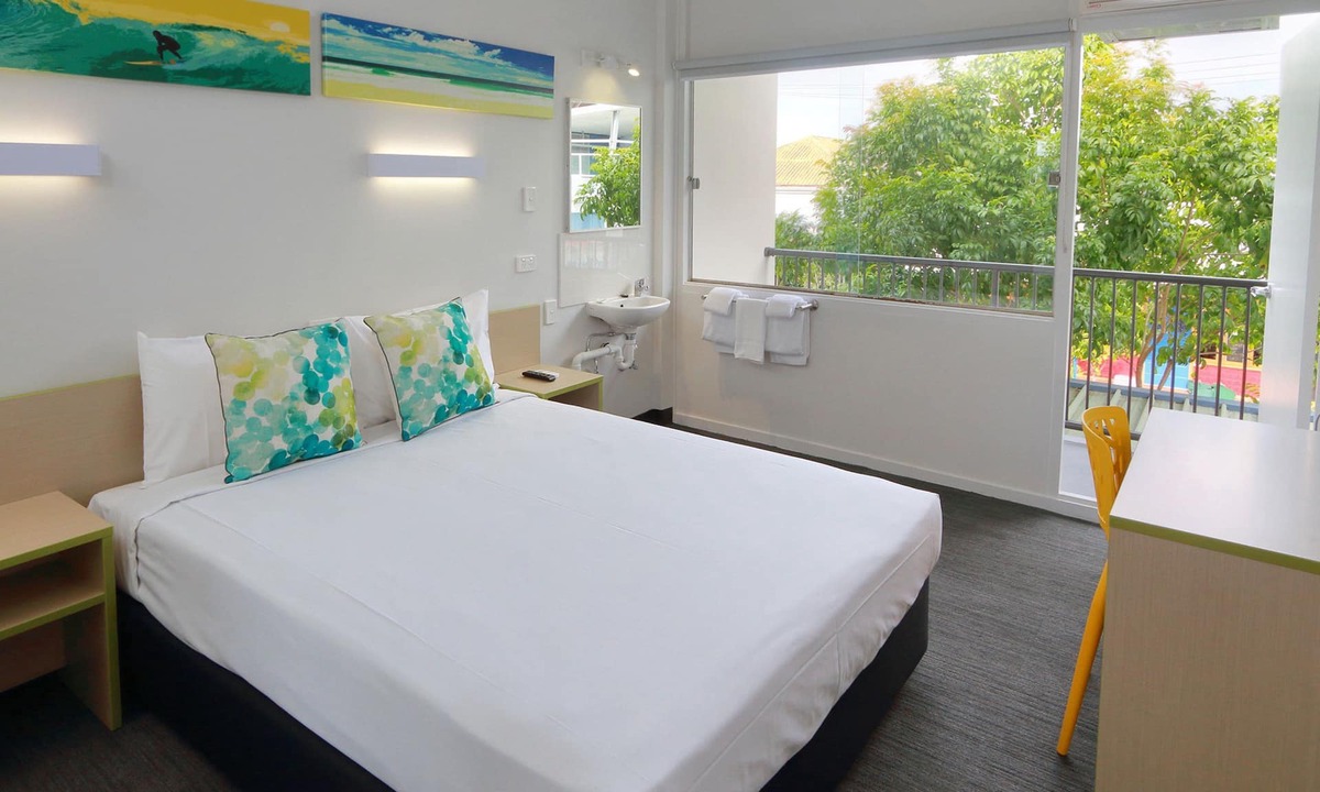 Palm Beach Hotel | Palm Beach Hotel