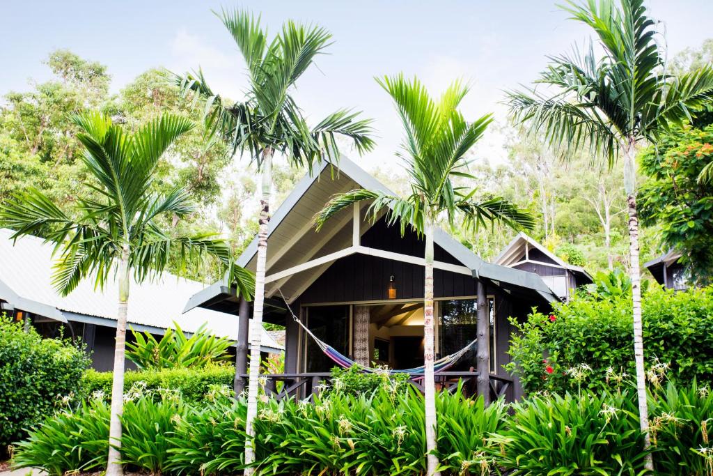 Hamilton Island Resort | Palm Bungalows