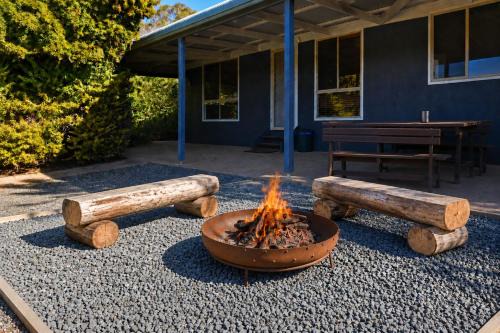Pokolbin House | Palmers Lane Vineyard Cottage
