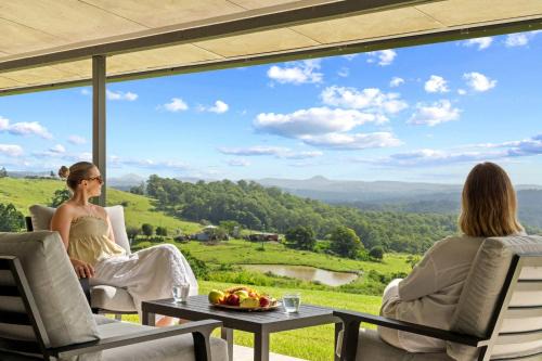 Bald Knob Apartment | Panorama Farm - 3BD Wilderness Retreat