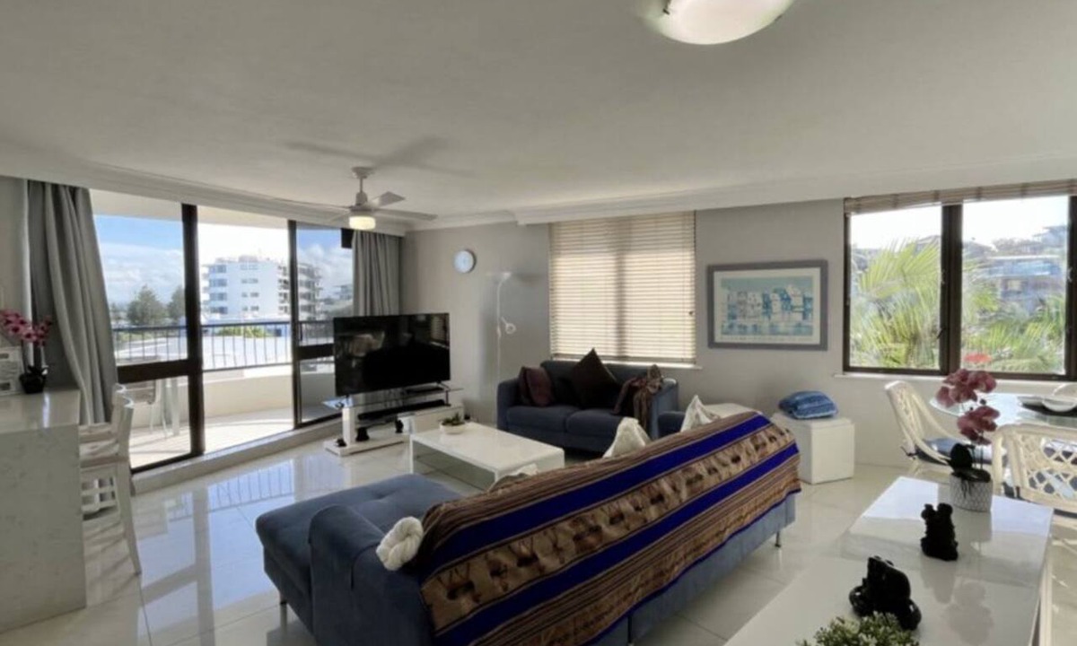 Caloundra Apartment | Panoramic Views, 2BR Apt, Walk to Beach