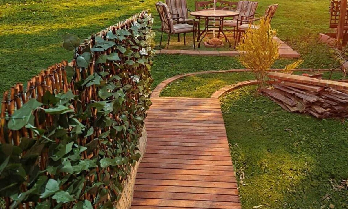 Stawell House | Peaceful 6-Acre Retreat | Grampians | Sleeps 10