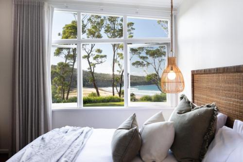 Pebbly Beach Hotel | Pebbly Beach Escape