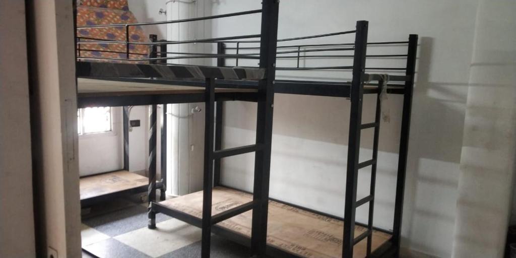 Kolkata Apartment | pebles