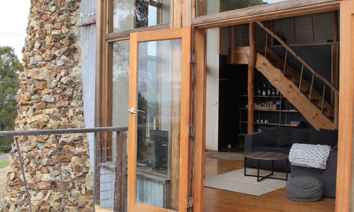 Woodbridge Hotel | Peppermint Ridge Retreat