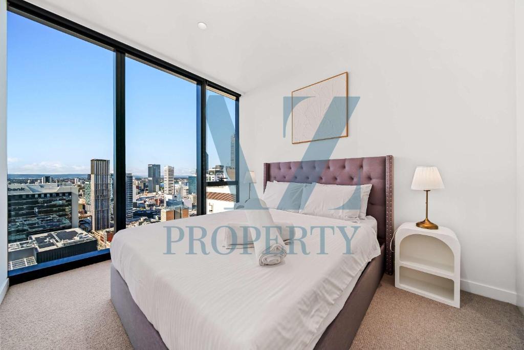 Perth Central Business District Apartment | Perth's Modern 1BR Apartment with Pool & Gym - City Living
