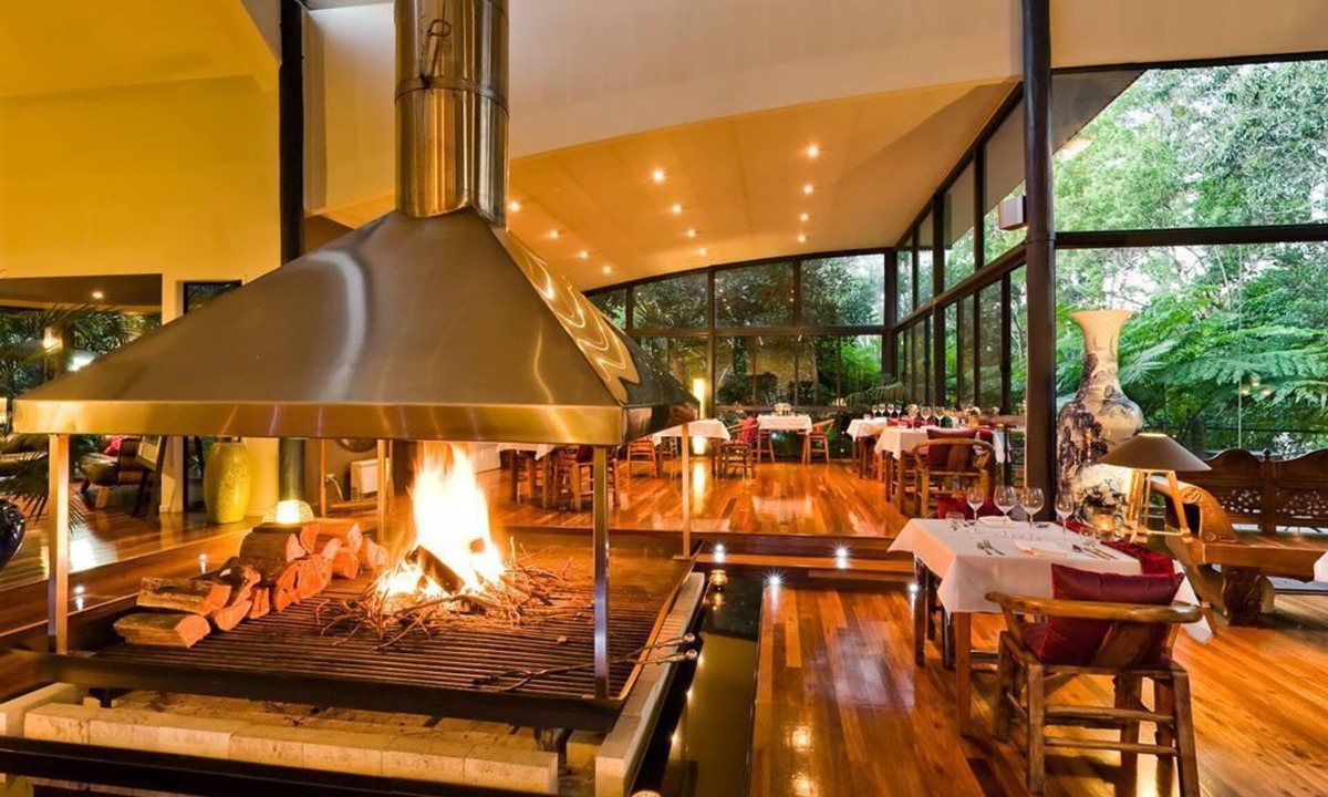 North Tamborine Hotel | Pethers Rainforest Retreat