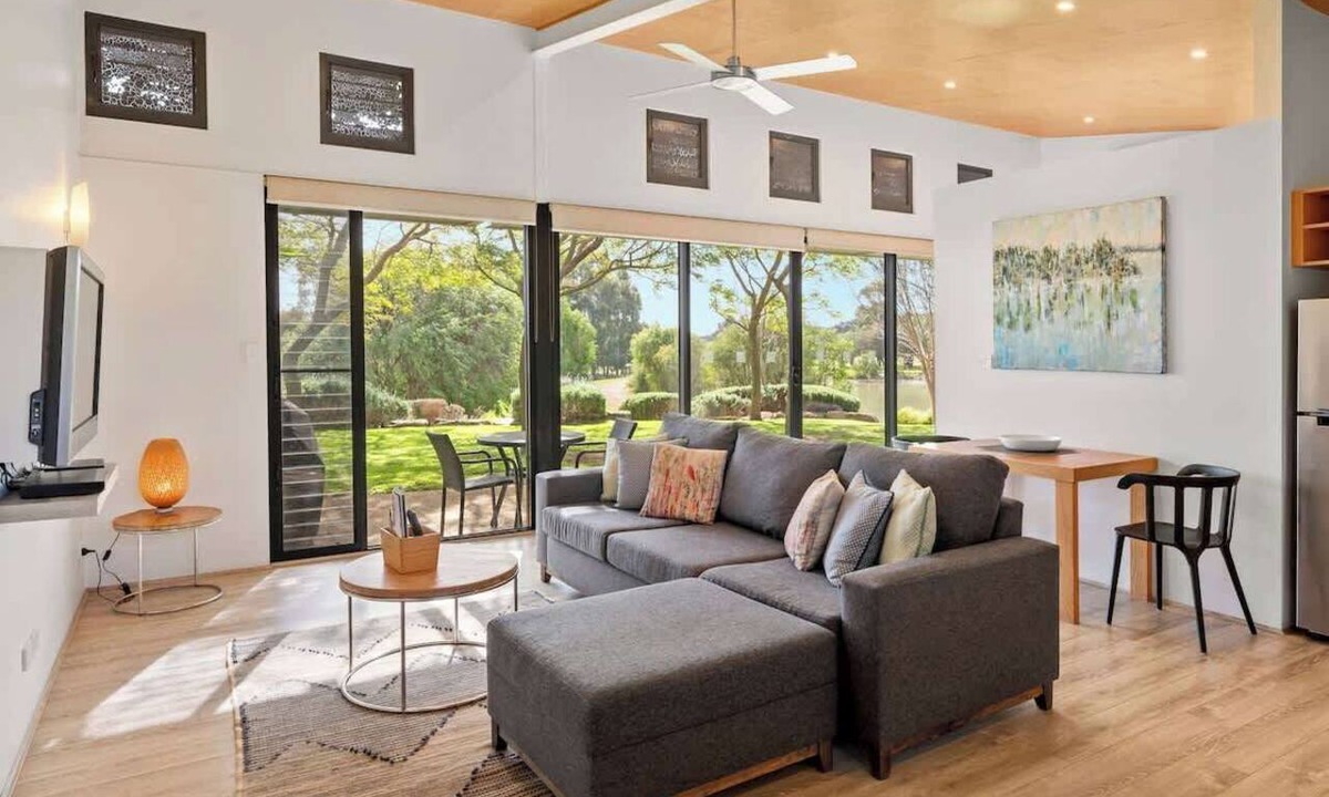 Yallingup Cabin | Petra Olive 5 - One Bedroom Apartment, Sleeps 2