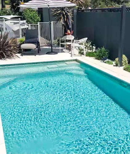 Carey Bay Apartment | Pool Heated Lake Views 1BR Apartment