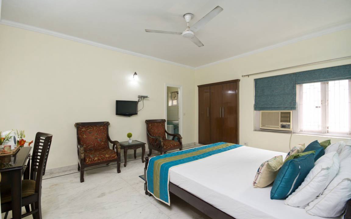 Hauz Khas Resort | Private room ∙ 3 guests