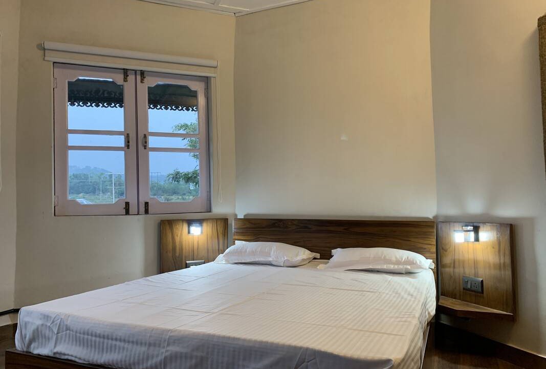 Ram Nagar Resort | Private room ∙ 2 guests