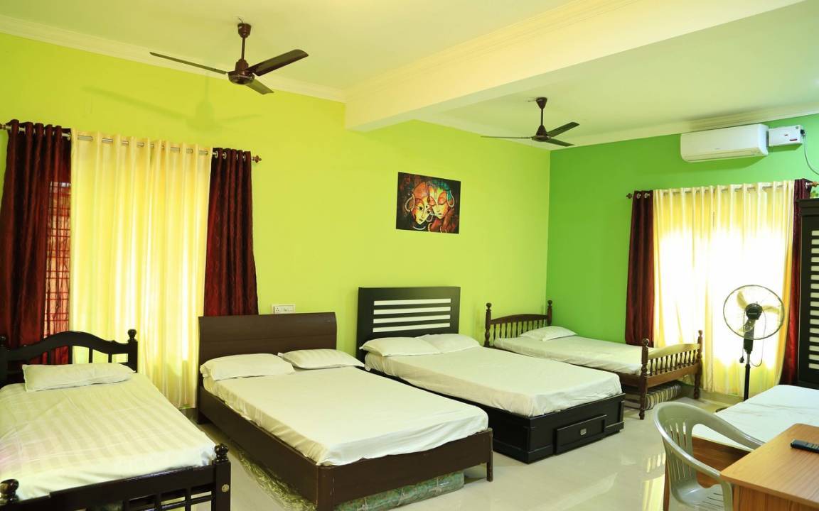 North Paravur Resort | Private room ∙ 9 guests