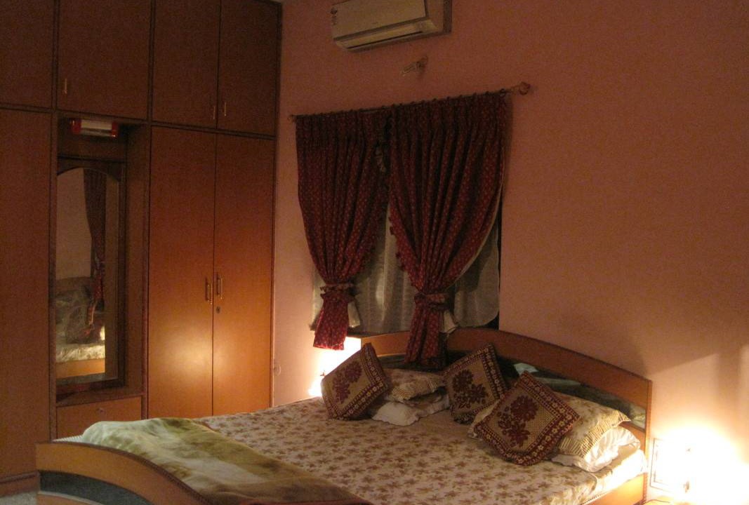 Nagpur Resort | Private room ∙ 3 guests