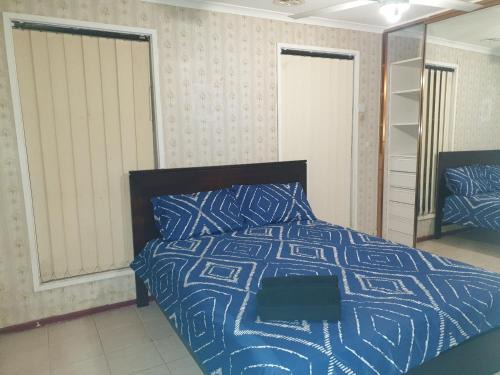 Werribee House | Private room with shared facilities W