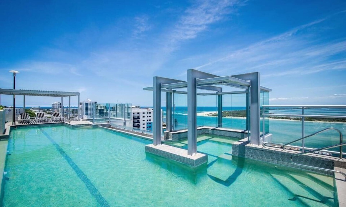 Caloundra Apartment | Pumicestone Blue