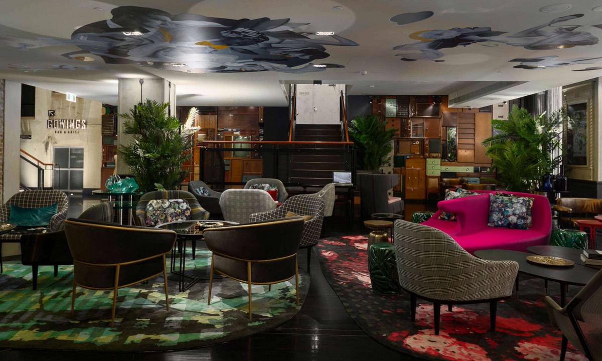 Sydney Central Business District Hotel | QT Sydney
