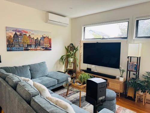 Braybrook House | Quiet and Cozy corner