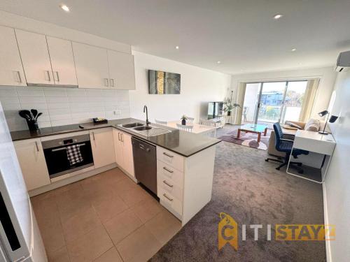 Turner Apartment | Quiet Turner Retreat - Modern 1BR with Secure Parking
