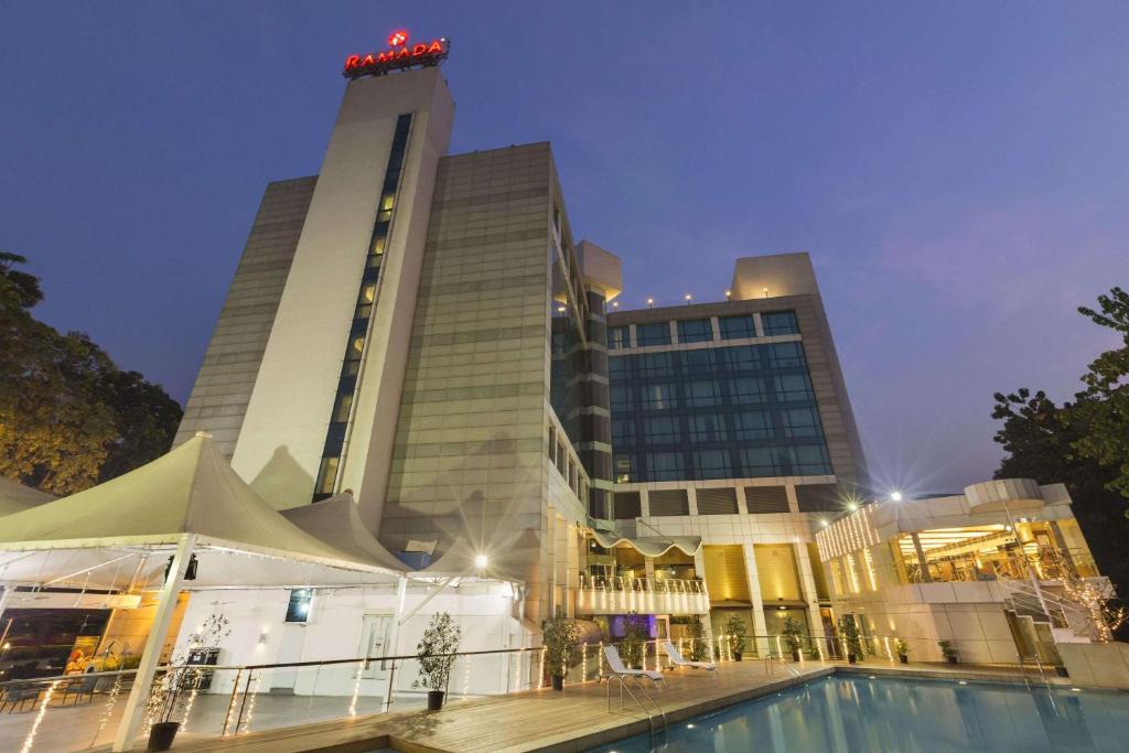 Kopar Khairane Hotel | Ramada by Wyndham Navi Mumbai
