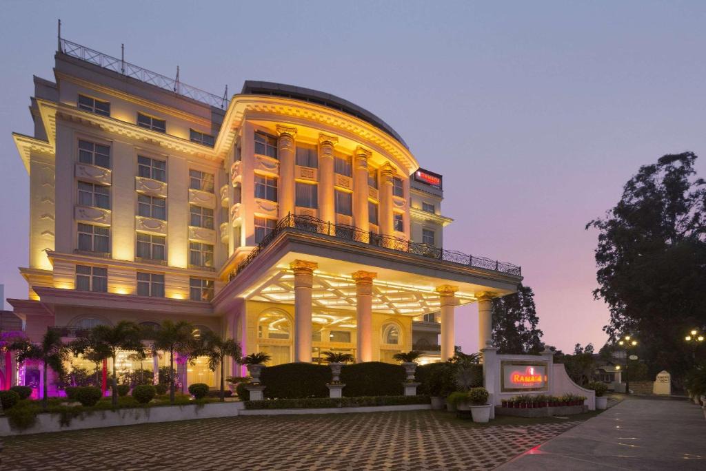 Chandigarh Hotel | Ramada Plaza By Wyndham, Chandigarh Zirakpur