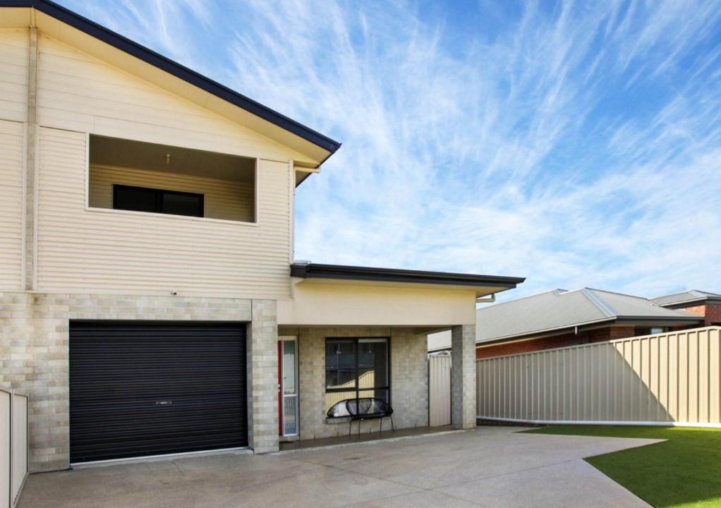 Melville Apartment | Red Door Retreat