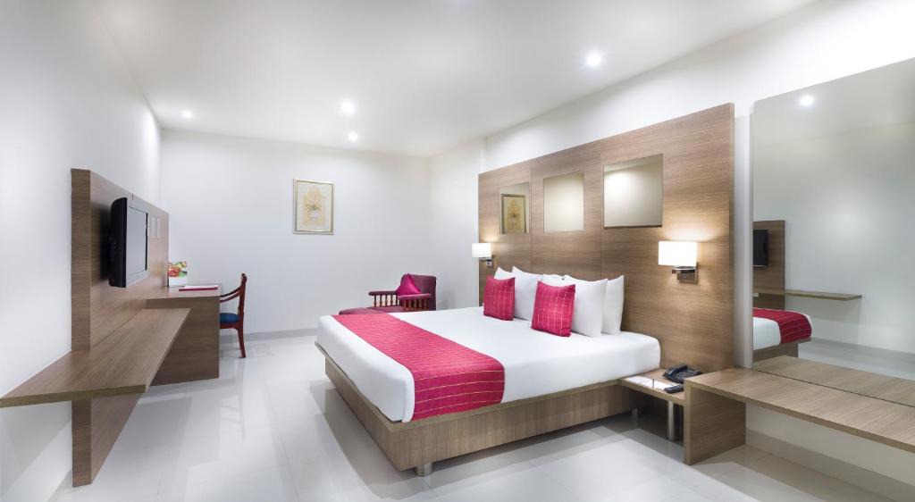 Arakkonam Hotel | Regency Tiruttani by GRT Hotels