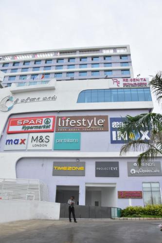 Navalur Hotel | Regenta Central RS Chennai OMR SIPCOT