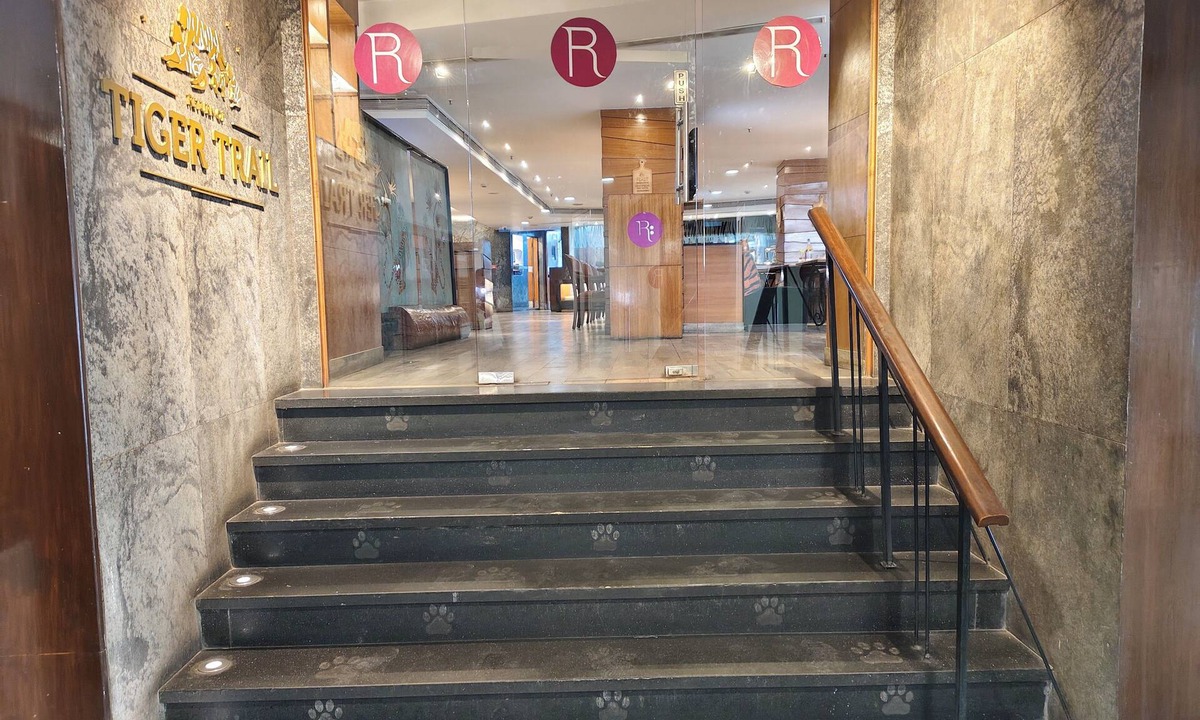 Shivaji Nagar Hotel | Regenta Place Bangalore, Cunningham Road