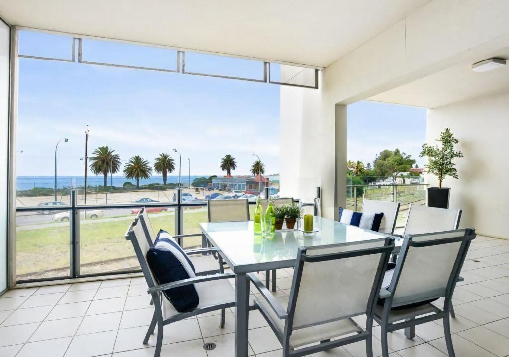 Victor Harbor Apartment | Relax in Style Comfort