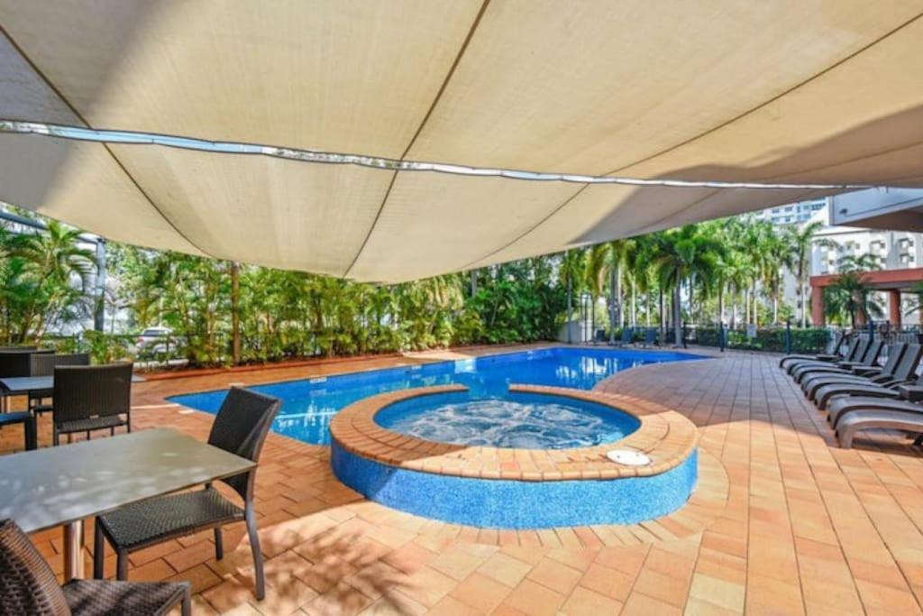 Darwin City Centre Apartment | Resort Style Getaway with King Bed Pool and Balcony