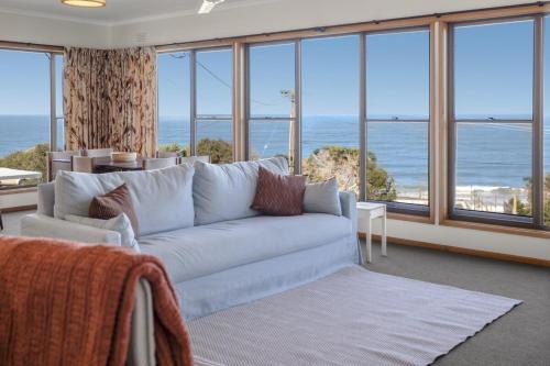Fairhaven House | Retro Crest - beautiful ocean views