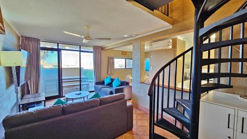 Kalbarri Apartment | Riverview Holiday Waterfront Apt 13 - 2 Storey - Kalbarri, WA