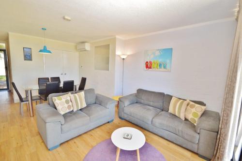 Kalbarri Apartment | Riverview Holiday Waterfront Apt 19 - Ground Floor- Kalbarri WA