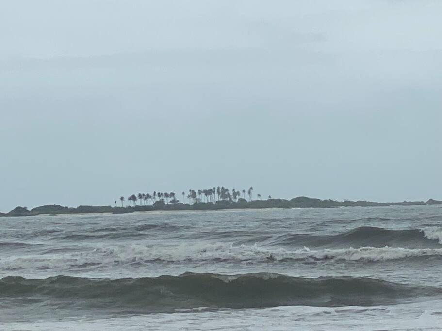 Malpe Villa | Rock n Ocean 2BH Beach villa island Facing