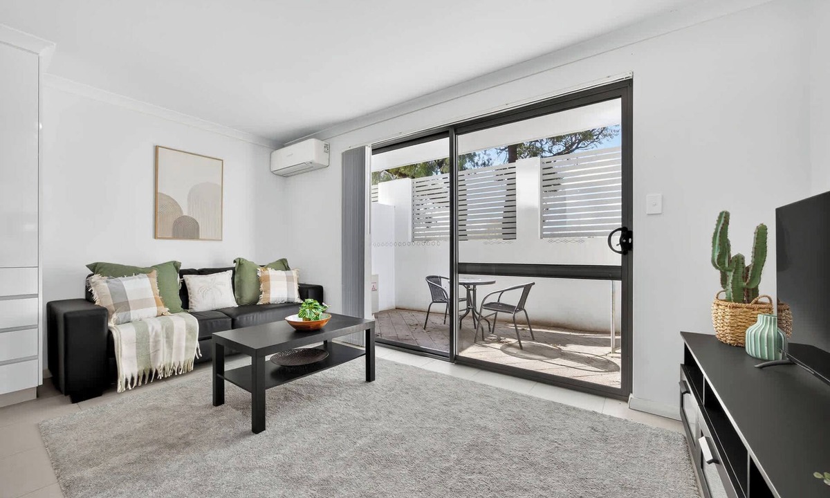 Rockingham Apartment | Rockingham 2BR Unit with Parking near Garden