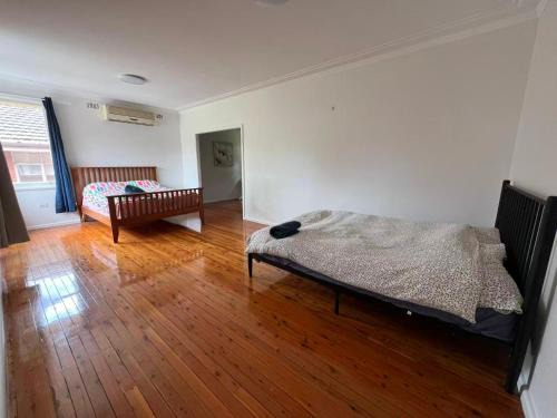 Epping House | Room 91