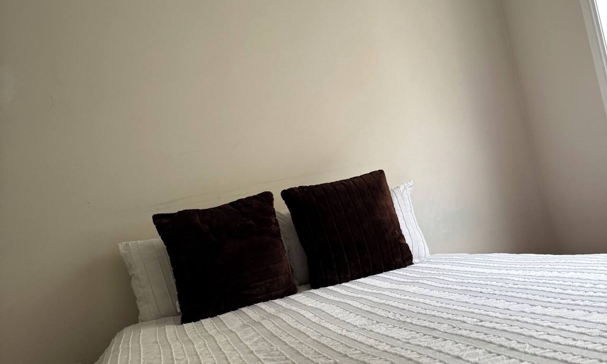 St. Albans House | Room-tranquil Holiday Retreat in Saint A