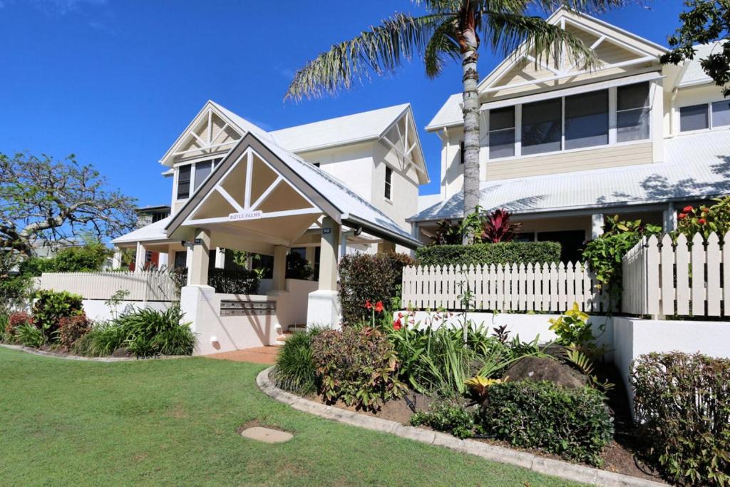 Bargara Apartment | Royle Palms unit 3