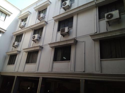 Mylapore Hotel | RPR RESIDENCY